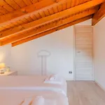 Robinia By Interhome 公寓