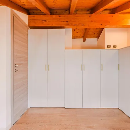 公寓 Robinia By Interhome *